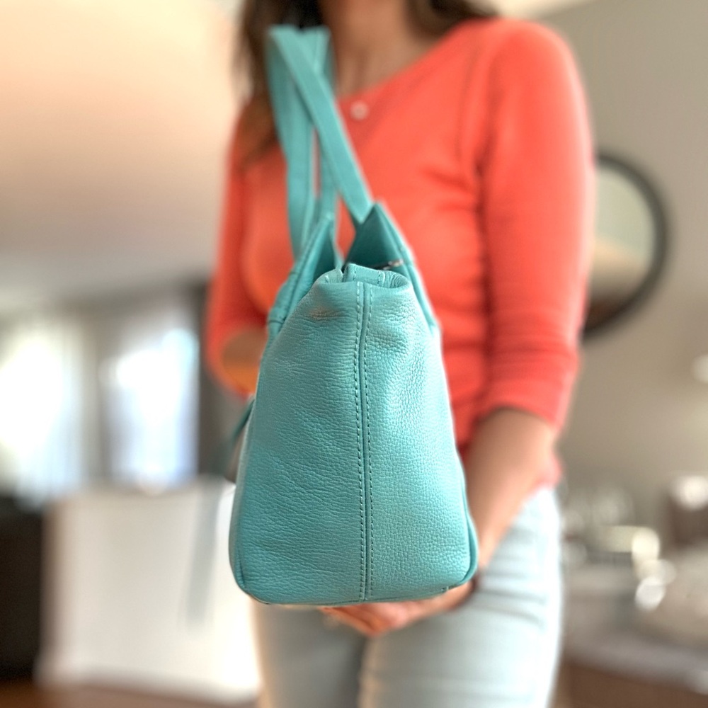 NWT Botkier leather Trigger tote Alver. - Picture 3 of 6
